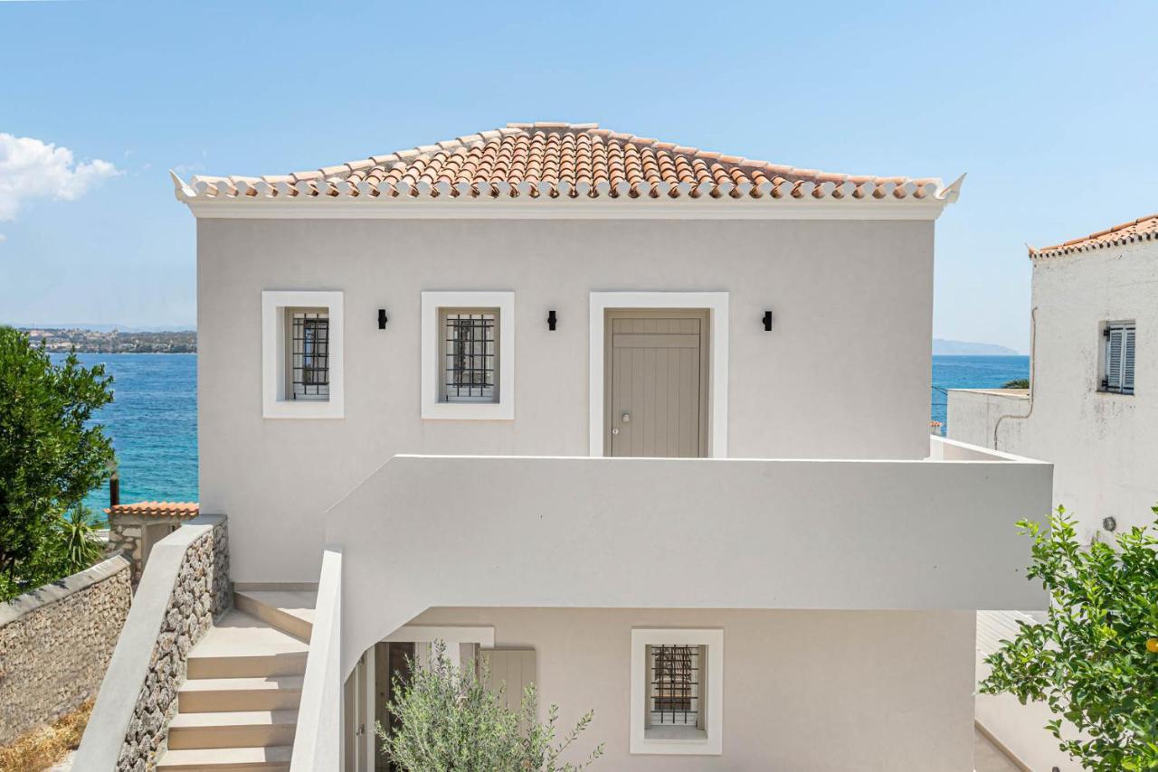 Ligoneri Pearl House - Luxurious New Beach Villa In Spetses Stunning View מראה חיצוני תמונה